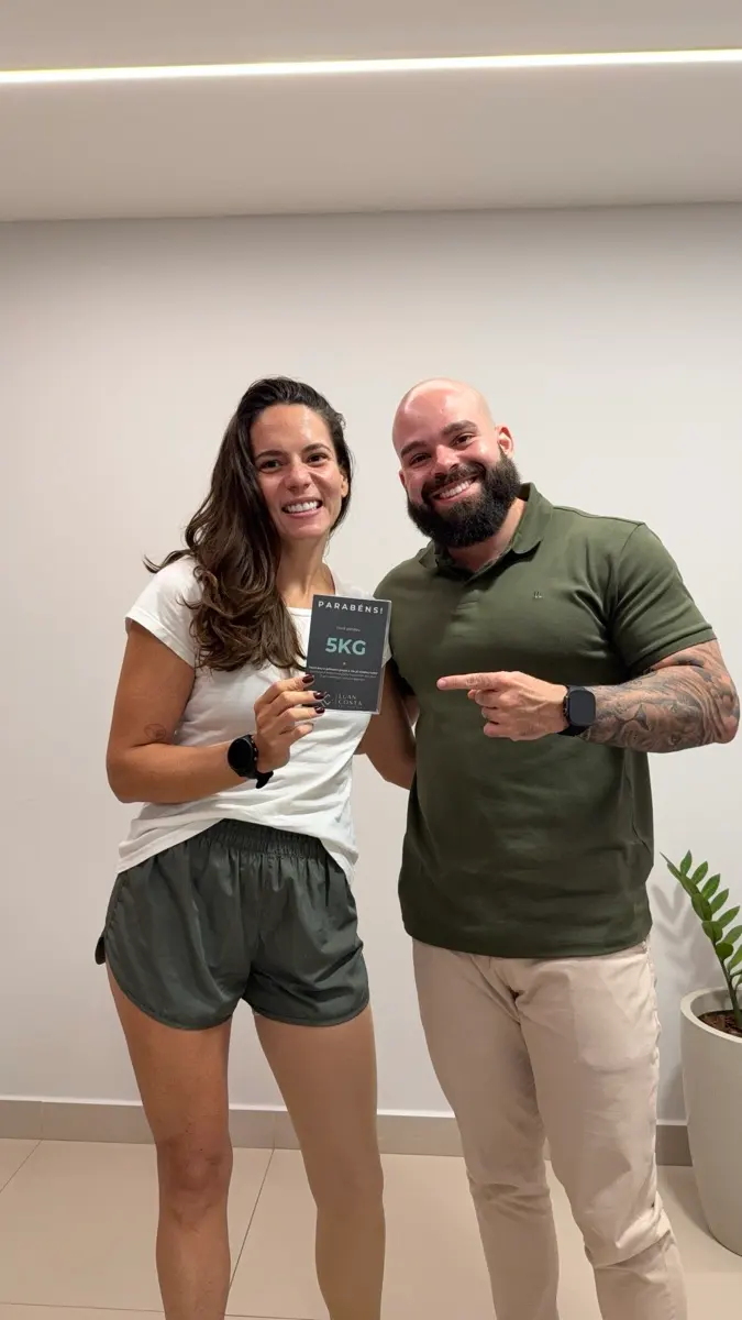 Paciente do Luan Costa celebrando a conquista de 5 kg